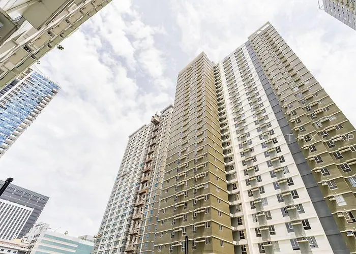 Furnished 1-bedroom In Avida Towers Riala, It Park With Fast Wifi, Netflix, Pool And Apartment Cebu