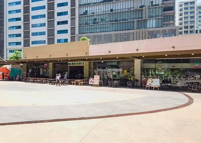 Furnished 1-bedroom In Avida Towers Riala, It Park With Fast Wifi, Netflix, Pool And Cebu