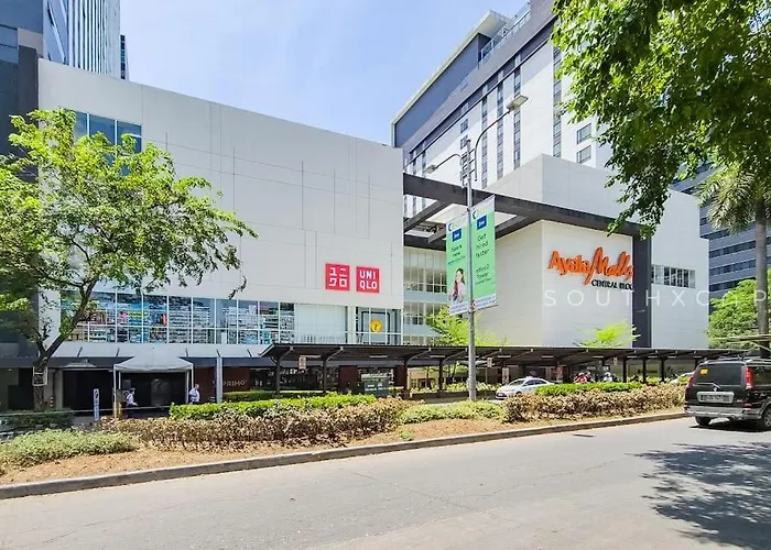 Furnished 1-bedroom In Avida Towers Riala, It Park With Fast Wifi, Netflix, Pool And * Cebu