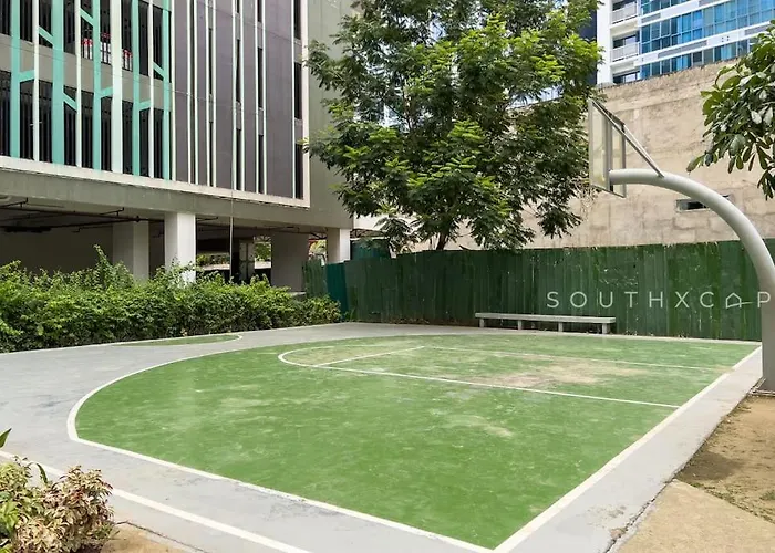 Furnished 1-bedroom In Avida Towers Riala, It Park With Fast Wifi, Netflix, Pool And *